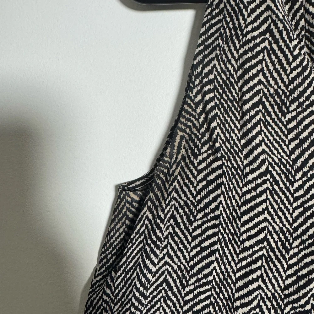 J.Crew Black White Sleeveless Blouse Ruffle Neck Button Front